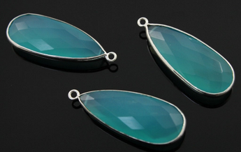 Aqua Blue Chalcedony Faceted Pear Bezel, 14x32 mm (SSBZC7490) - Beadspoint