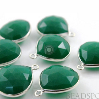 Deep Green Dyed Emerald Heart Bezel, (SSBZ8005) - Beadspoint