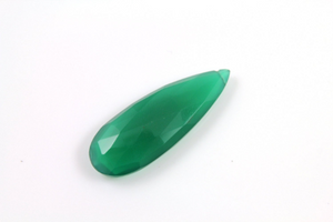 Green Onyx Faceted Pear Shaped Drops, (GNX/PEAR/15x40PR) - Beadspoint