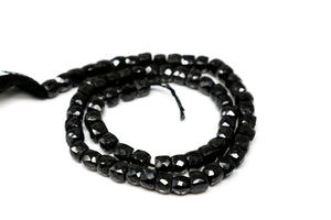Black Onyx Faceted Cube Beads, 5 mm, Rich Color, Onyx Gemstone Beads, (BONx-CUBE-5)(113)