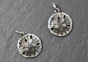 Sterling Silver handmade Sand Dollar Charms, (AF-913) - Beadspoint