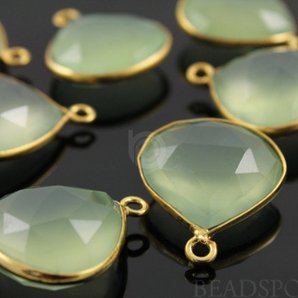 Light Green Chalcedony Faceted Pear Bezel (BZC7024) - Beadspoint