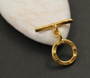 Gold Vermeil Hammered Circle Toggle, (VM/6822) - Beadspoint