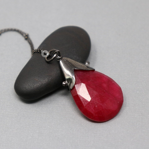 Handcrafted Ruby Gem Drop in Sterling Silver (GBD-019) - Beadspoint