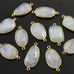 Rainbow Moonstone Faceted Oval Bezel, (RNM/CNT/16x21) - Beadspoint