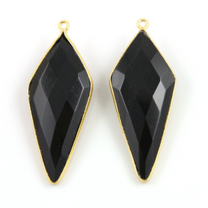 Black Onyx Faceted Arrowhead Bezel, (BZC9021/BNX) - Beadspoint