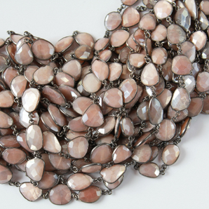 Peach Moonstone Faceted Oval Chain, (GMC-PMN-14x11 ) - Beadspoint