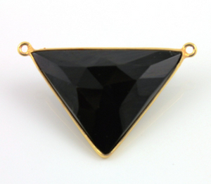 Black Onyx Faceted Arrow Head Triangle Bezel, (BZC9016/BLk) - Beadspoint