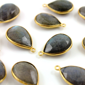 Labradorite Faceted Pear Bezel, (BZCT2502) - Beadspoint