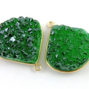 Green Druzy Crystal Cluster Heart Pendant, (DRZ-7001B) - Beadspoint