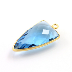 Blue Topaz Quartz Faceted Arrowhead Single Bail Bezel, (BZC9054/BTZ) - Beadspoint