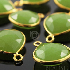 Apple Green Chalcedony Faceted Heart Bezel, (BZC6075) - Beadspoint