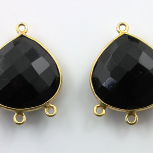 Black Onyx Faceted Heart Bezel Connector w/ 3 Rings, (BZC9013) - Beadspoint