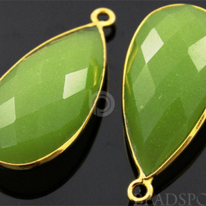 Apple Green Chalcedony Faceted Pear Bezel, 15x30 mm (BZC7066) - Beadspoint