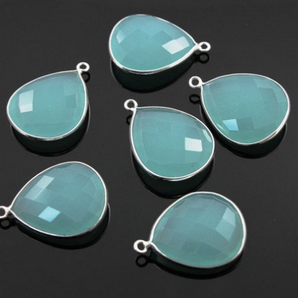 Aqua Chalcedony Faceted Pear Bezel, 21 x 25 mm (SSBZC3066) - Beadspoint