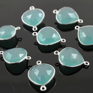 Aqua Chalcedony Faceted Heart Connector, (SSBZC9015/AQUA) - Beadspoint