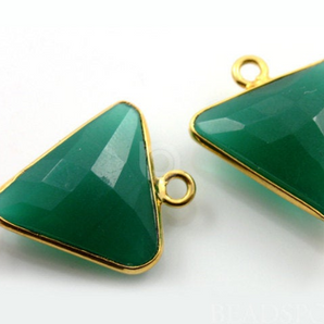 Green Onyx  Faceted Triangle Connector, (BZC7576) - Beadspoint