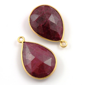 Dyed Ruby Faceted Pear Bezel,(BZCT7301) - Beadspoint