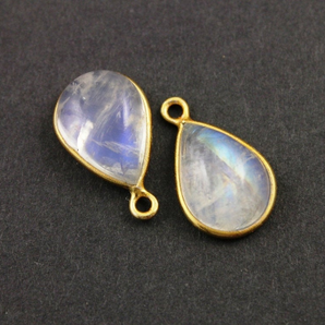 Natural Rainbow Moonstone Smooth Pear Bezel, (BZCT1200-C) - Beadspoint