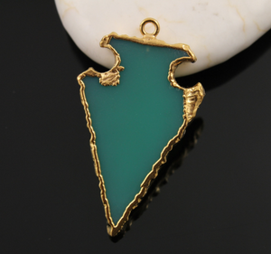 Chrysophase Gold Electroplated Arrowhead Bezel,(BZC9026/CHRY/MD) - Beadspoint