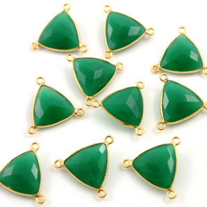 Green Onyx Faceted Triangle Bezel,--BZC-9083-GNX - Beadspoint