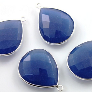 Sapphire Blue Chalcedony Faceted Pear Bezel, (SSBZC3068) - Beadspoint