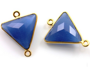 Blue Sapphire Chalcedony Faceted Triangle Bezel Connector, (BZC7578) - Beadspoint