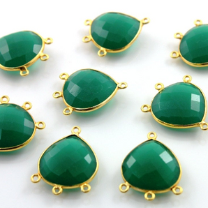 Green Onyx Bezel Heart Shape Component w/ 3 Rings, (BZC9012) - Beadspoint