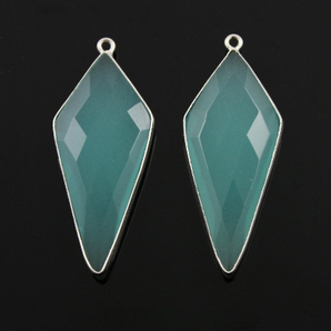 Aqua Chalcedony Arrow Head Bezel Connector,  15x36 mm (SSBZC9021/AQUA) - Beadspoint