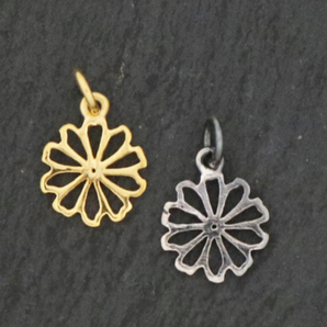 Sterling Silver Artisan Flower Charm - (HT-8248) - Beadspoint