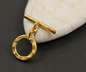 Gold Vermeil Hammered Circle Toggle, (VM/6822) - Beadspoint