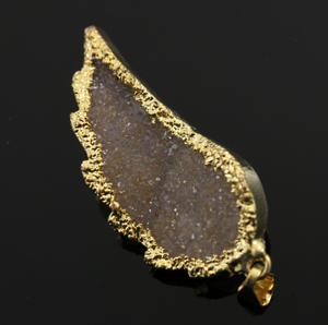 Druzy Gold Electroplated Wing Pendant, (DZY/8002/CHM/W) - Beadspoint