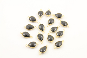 Black Onyx Faceted Pear Connector, (BZC-9138) - Beadspoint