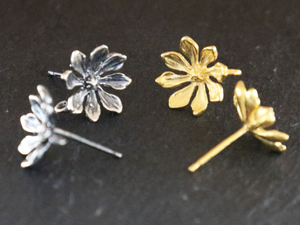 Sterling Silver Flower Stud Earrings, (STD-112) - Beadspoint