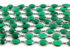 Green Onyx Faceted Puff Cushion Bezel Chain, (BC-GNX-75) - Beadspoint