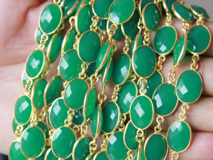 Green Onyx Faceted Oval Chain, (GMC-GNX-11X15) - Beadspoint