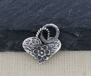 2 Pcs, Sterling Silver Flower on Heart Charm, Flower Charm (AF-186) - Beadspoint