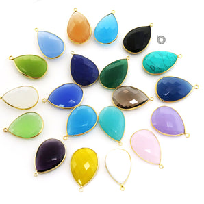 Gold Plated Faceted Pear Bezel, 20x30 mm, multiple gemstones (BZC-7074) - Beadspoint