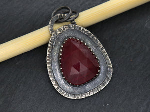 Sterling Silver Artisan Ruby  Pendant, (SP-5326) - Beadspoint
