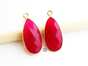 Gold Plated Faceted Fuschia Chalcedony Pear Bezel, 11x21 mm, (BZC-7392) - Beadspoint