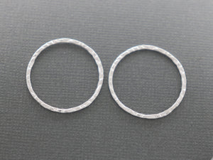 2 Pcs, Sterling Silver Hammered Circle link (LC-36) - Beadspoint