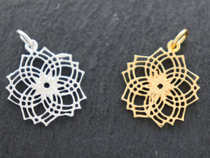 2 PCS Sterling Silver Filigree Flower Charms (HT-8260) - Beadspoint