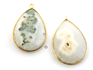 Gold Plated Faceted Large Solar Quartz Pear Pendant, 37x50 mm, (BZC-8108) - Beadspoint