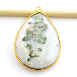 Gold Plated Faceted Large Solar Quartz Pear Pendant, 37x50 mm, (BZC-8108) - Beadspoint