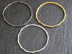 Sterling Silver Hammered Circle Links, 30 mm  (LC-56-F) - Beadspoint