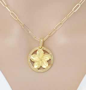 Pave Diamond Flower Pendant in Disc w/ Gold Finish, (DPS-113)