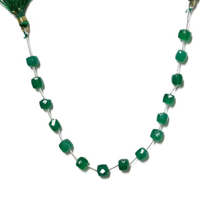 Green Onyx Faceted Cube Drops, 6x6 mm, Rich Color, Onyx Gemstone Beads, (GNx-CUBE-6x6)(251)
