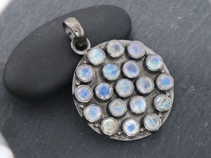 Sterling Silver Artisan Moon stone Pendant, (SP-5286) - Beadspoint