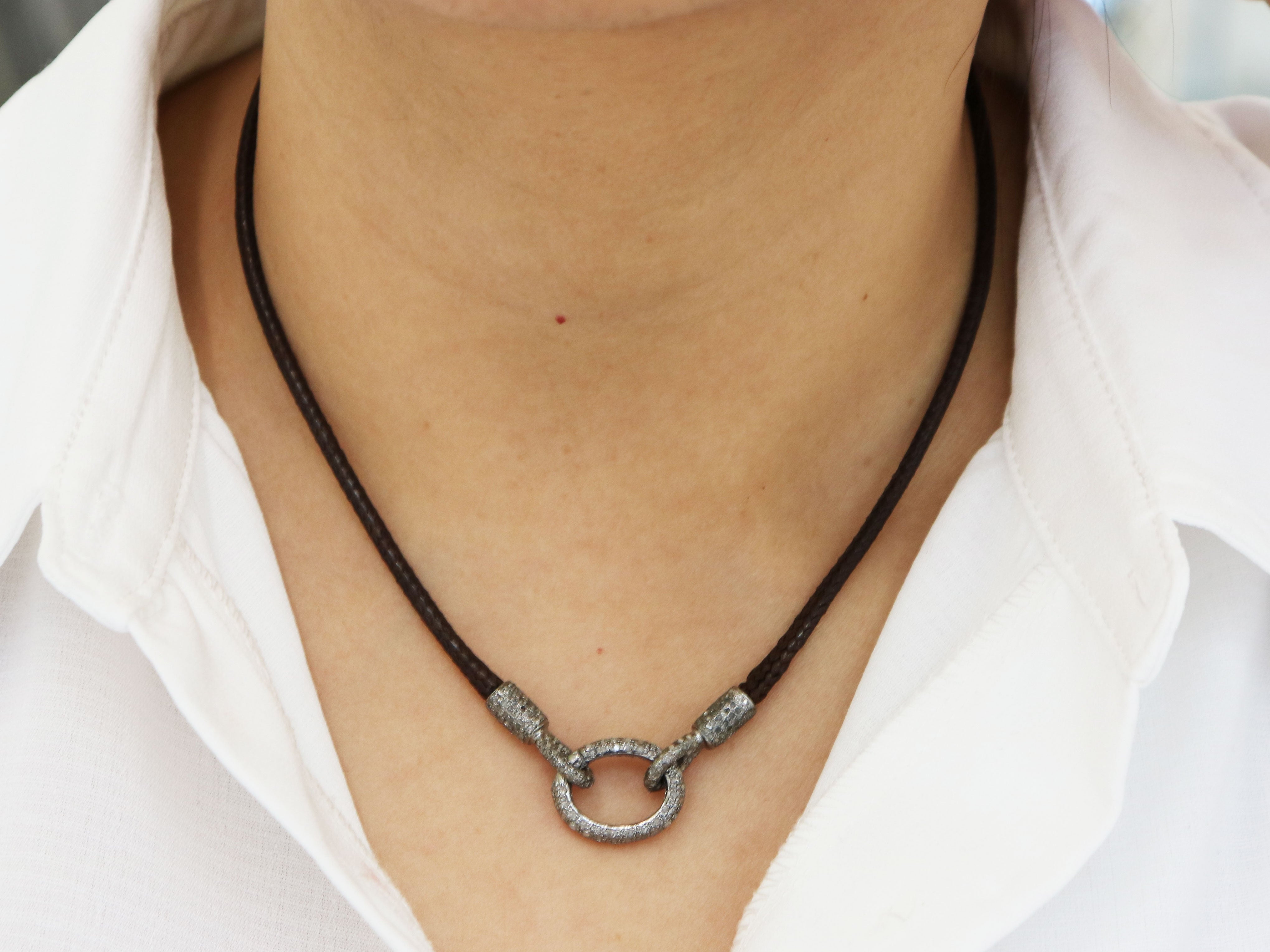 SERASAR Men's Leather Necklace with Pendant, 50 cm, Black, Leather Necklace  with Jewellery Box for Men, Genuine Leather, Gift for Men : Amazon.de:  Fashion