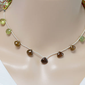 Green Grossular Garnet Smooth Heart Drops, 8-9 mm, Rich Color, Garnet Gemstone Beads, (GRG-HRT-8-9S)(281)